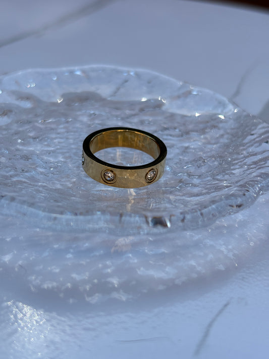 Diamond ring