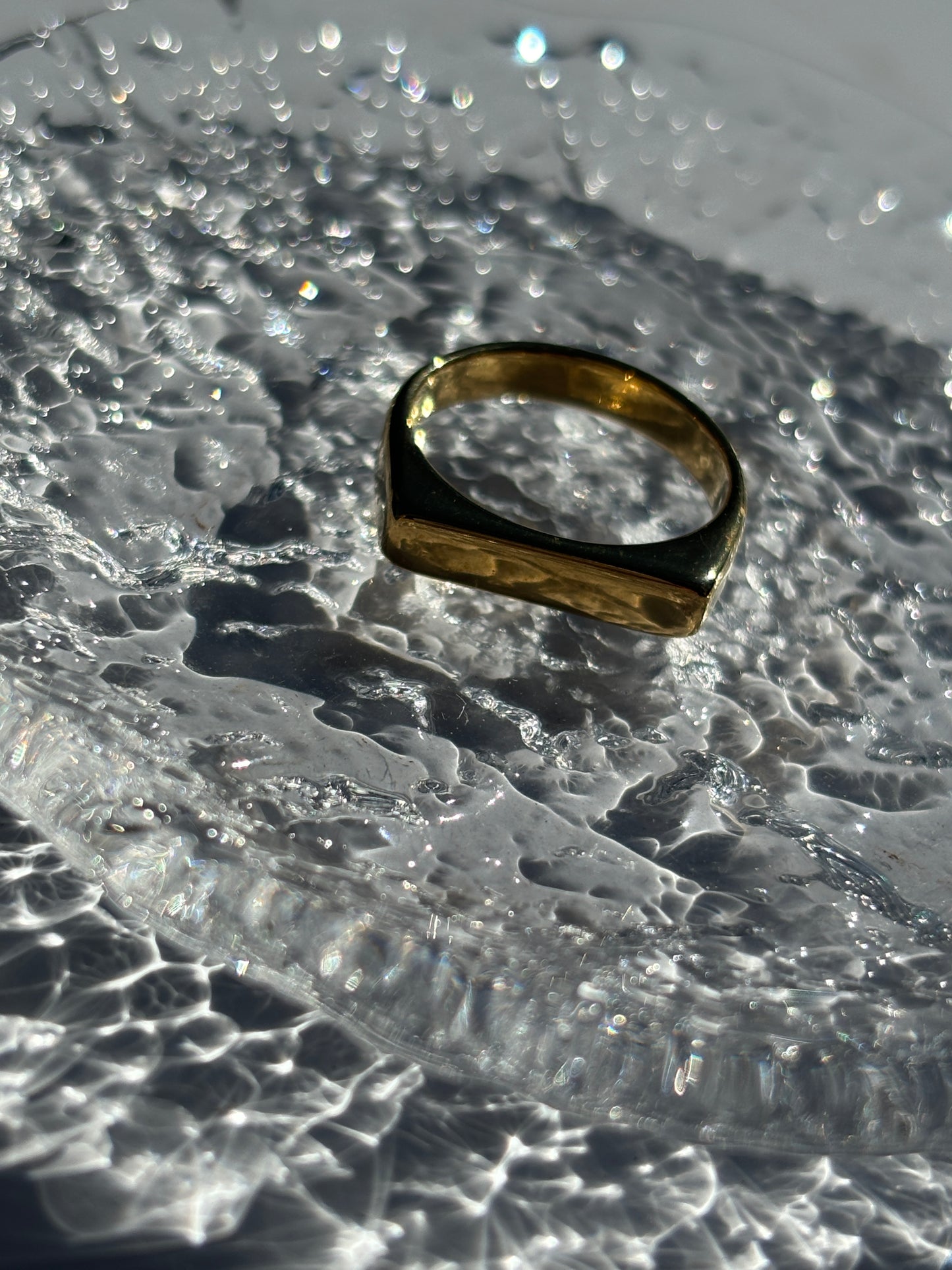 Flat ring