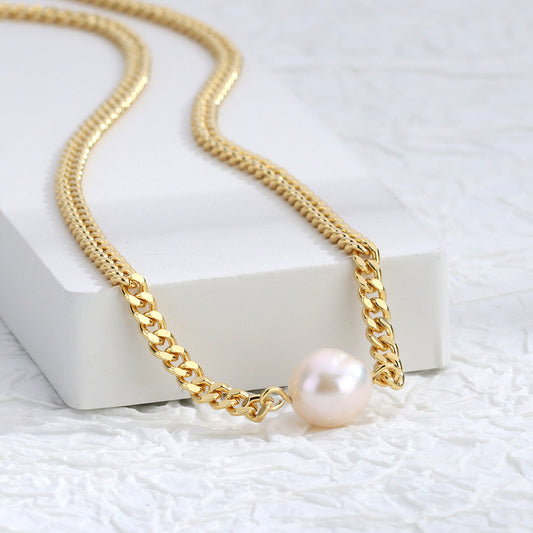 Pearl necklace